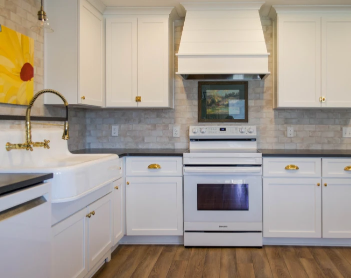 dark flooring in kitchen